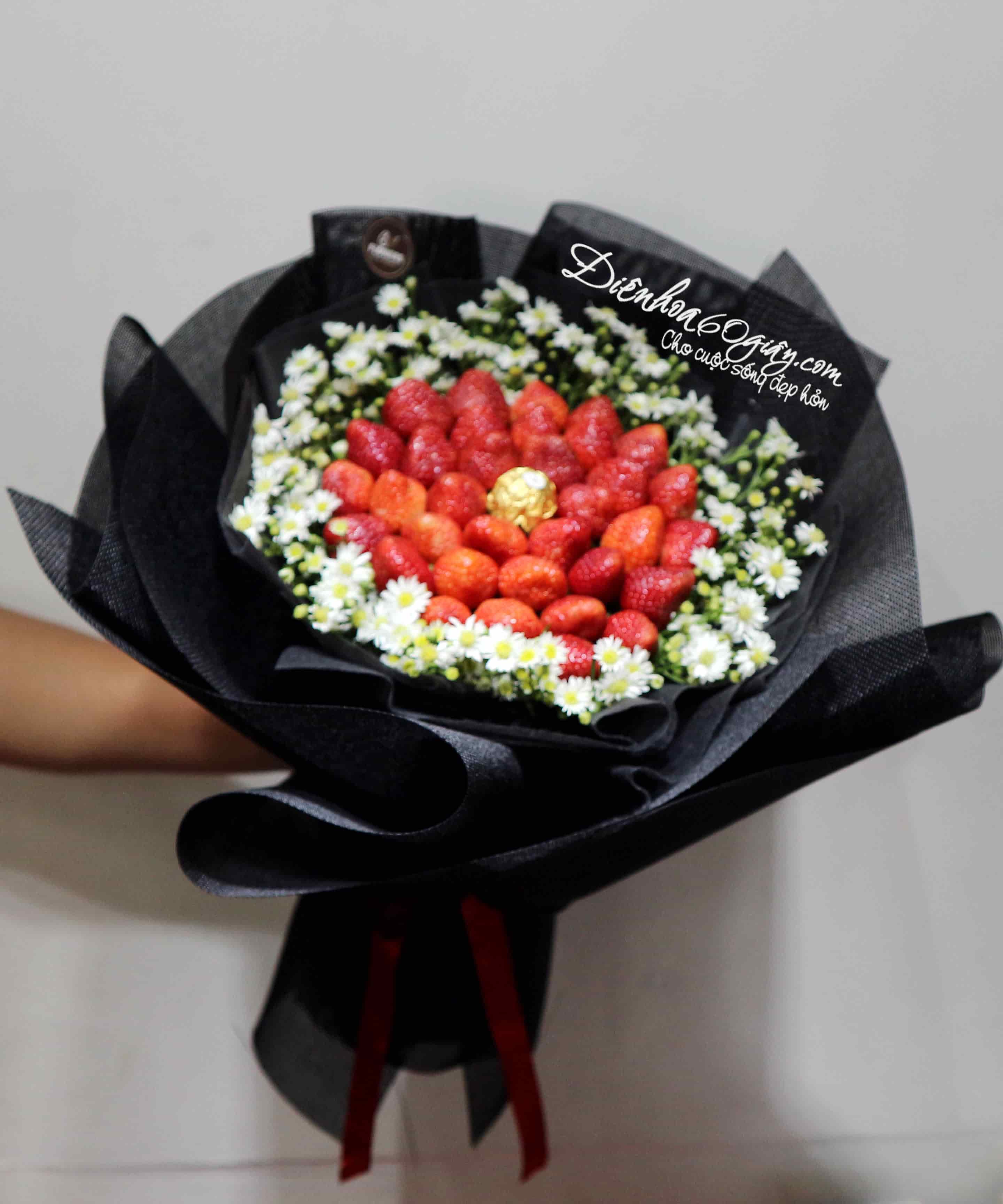 bó hoa dâu tây mix 31